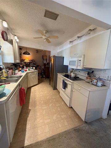 7218 PEACOCK LANE, Englewood, FL 34224