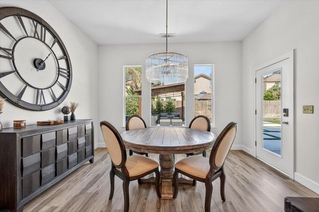 2776 E Muncie, Fresno, CA 93720