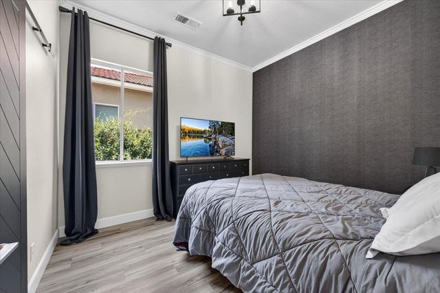 2776 E Muncie, Fresno, CA 93720