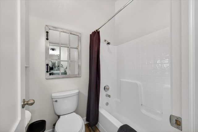 2776 E Muncie, Fresno, CA 93720