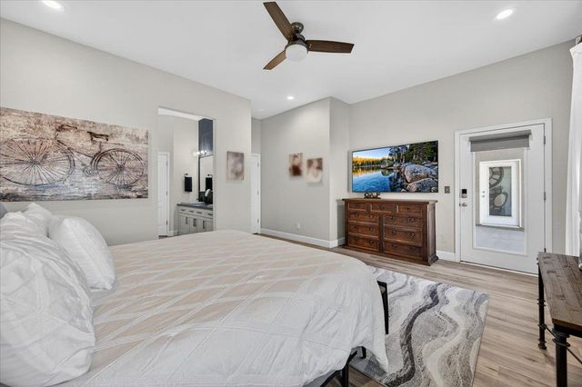 2776 E Muncie, Fresno, CA 93720