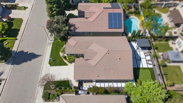 2776 E Muncie, Fresno, CA 93720