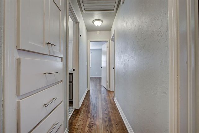 10005 Sunnymeade Place, Oklahoma City, OK 73120