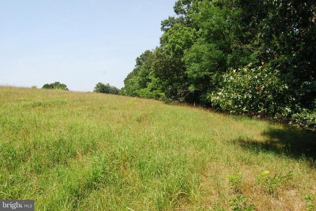 220 STOTELMYER LN, Martinsburg, WV 25405