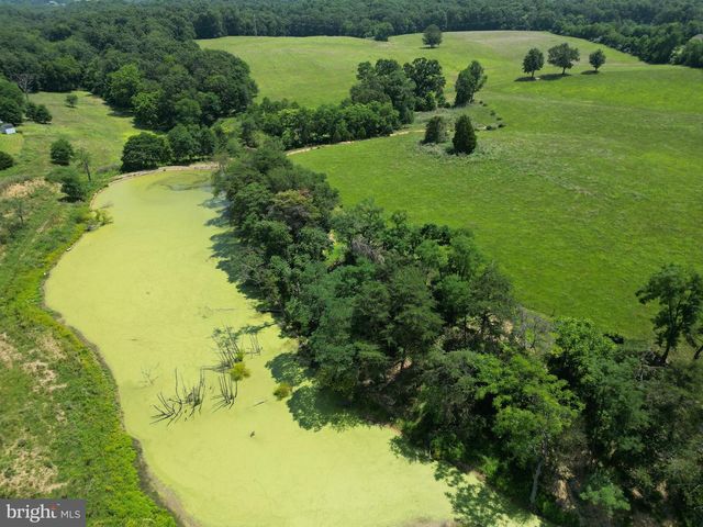 220 STOTELMYER LN, Martinsburg, WV 25405