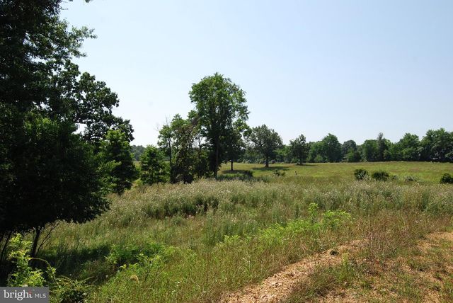 220 STOTELMYER LN, Martinsburg, WV 25405