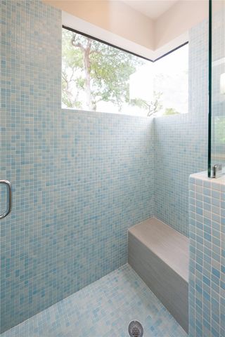 2103 Kinney Ave, Austin, TX 78704