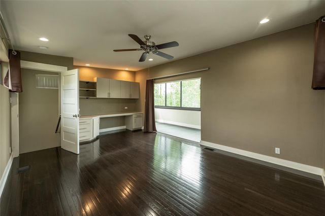 2103 Kinney Ave, Austin, TX 78704