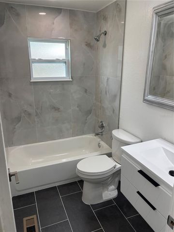 4420 6TH AVENUE S, St Petersburg, FL 33711