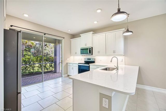 2017 Summersweet DR, Alva, FL 33920