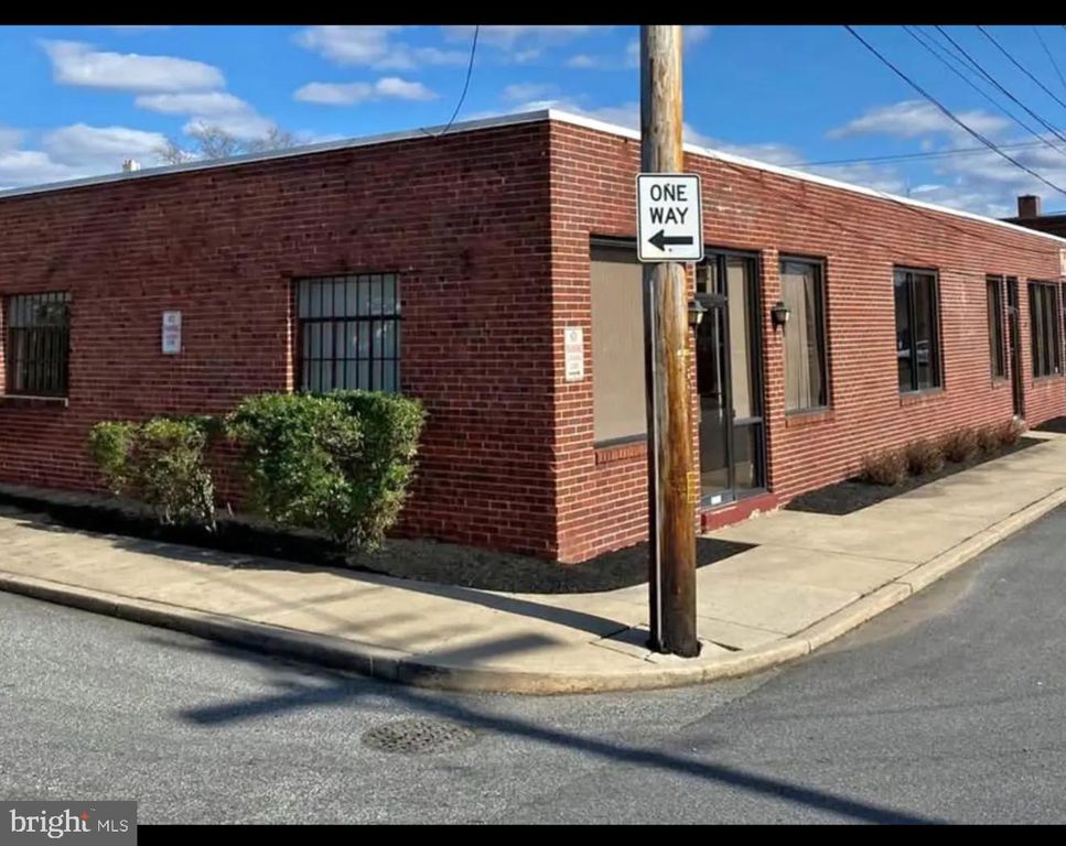 302-308 BALTIMORE AVE, Folcroft, PA 19032