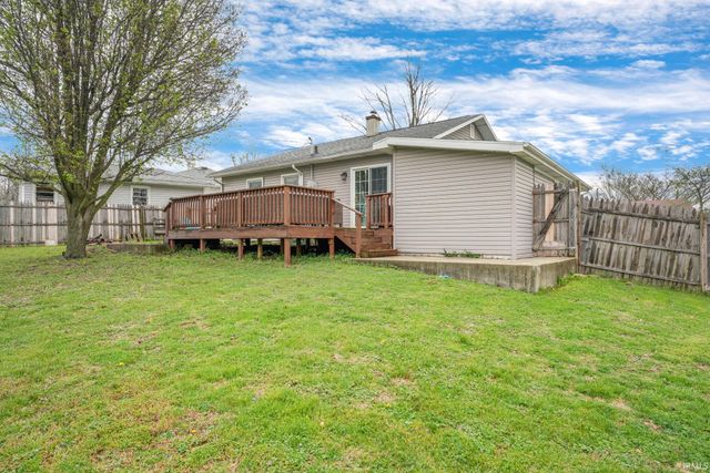 121 Forest Park Drive, Bedford, IN 47421