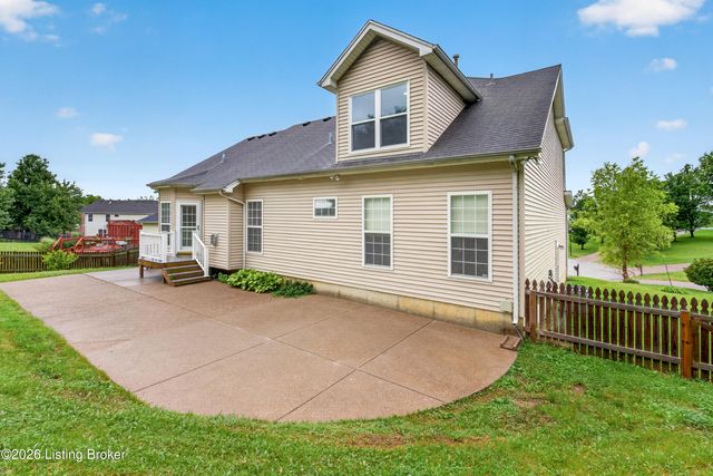 18004 Arlington Meadows Ct, Louisville, KY 40023
