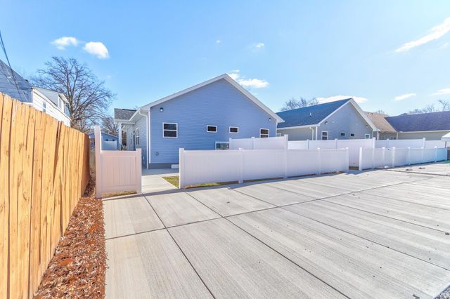 1207 Culver Drive, Evansville, IN 47713