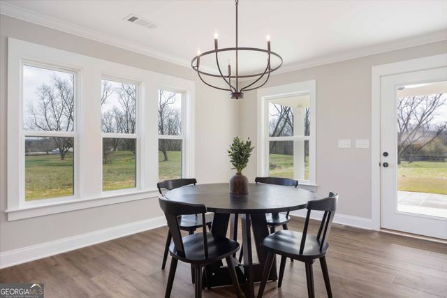 124 Chinaberry Street, Pine Mountain, GA 31822