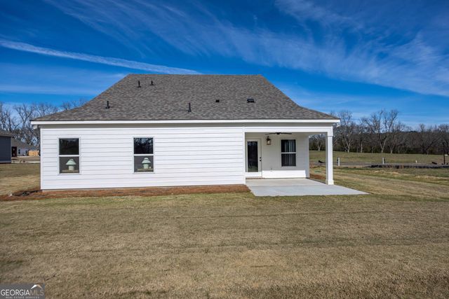 124 Chinaberry Street, Pine Mountain, GA 31822