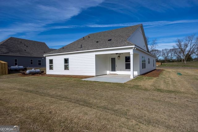 124 Chinaberry Street, Pine Mountain, GA 31822