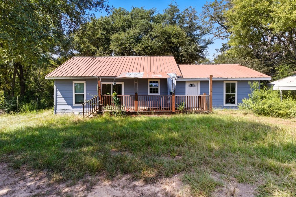 11543 N Tx-19 Highway, Athens, TX 75752
