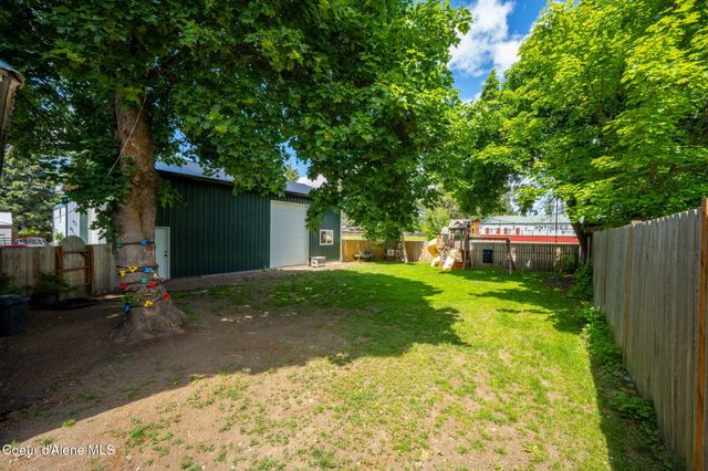 6133 W Madison ST, Spirit Lake, ID 83869