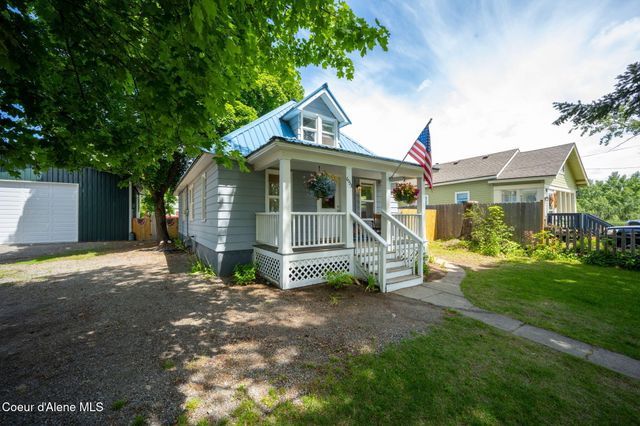 6133 W Madison ST, Spirit Lake, ID 83869