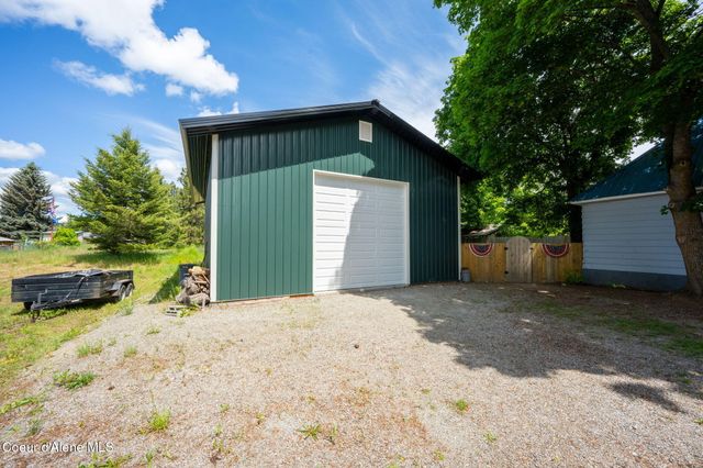 6133 W Madison ST, Spirit Lake, ID 83869
