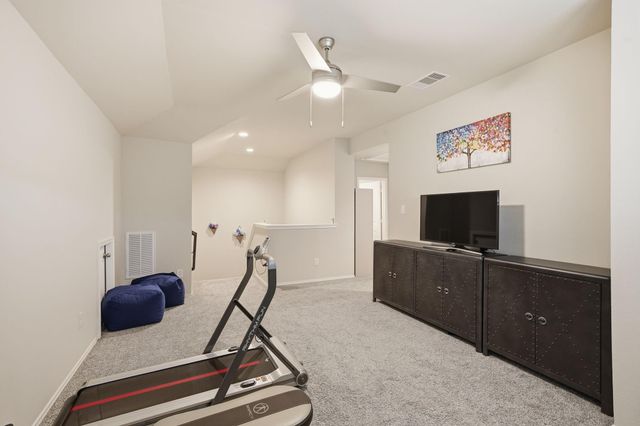 2218 Strong Horse Drive, Conroe, TX 77301