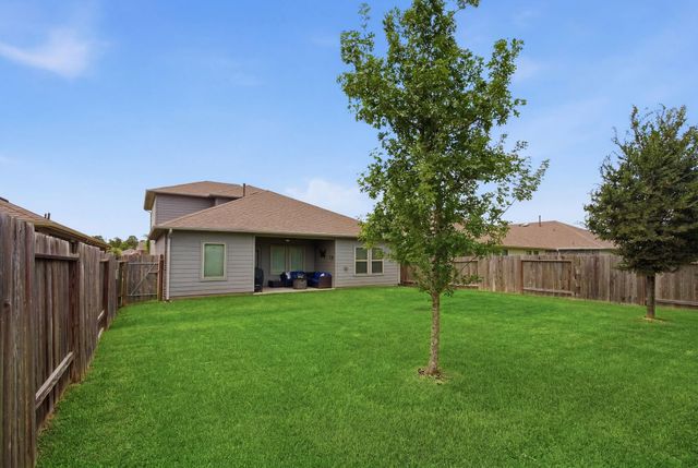 2218 Strong Horse Drive, Conroe, TX 77301