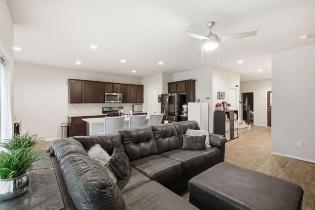 2218 Strong Horse Drive, Conroe, TX 77301