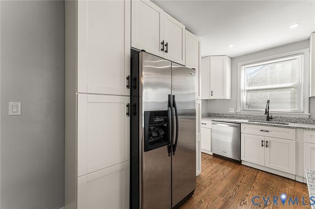 109 Henrico St, Petersburg, VA 23803