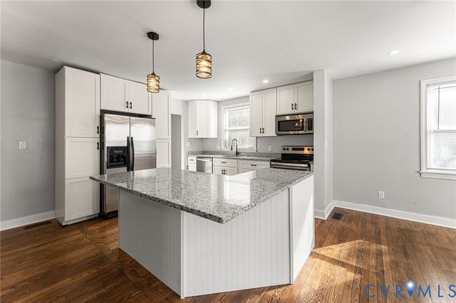 109 Henrico St, Petersburg, VA 23803