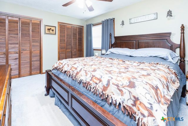 202 W Partridge Road, Victoria, TX 77905