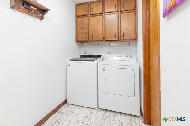 202 W Partridge Road, Victoria, TX 77905