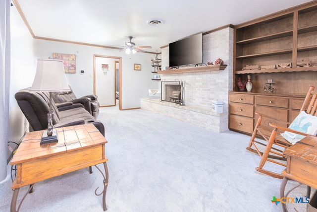 202 W Partridge Road, Victoria, TX 77905