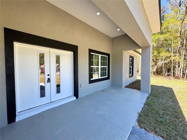 8106 N GALENA AVENUE, Citrus Springs, FL 34434