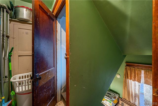 64 Delham Avenue, Buffalo, NY 14216