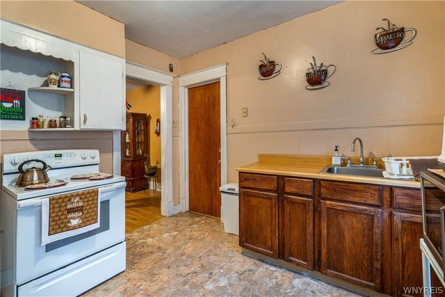 64 Delham Avenue, Buffalo, NY 14216