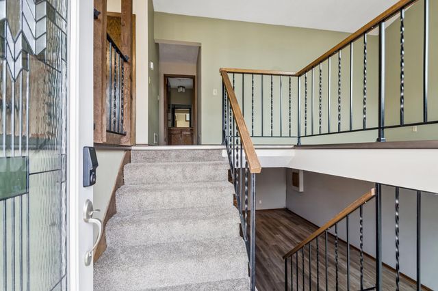 5673 W Bavarian Pass, Fridley, MN 55432