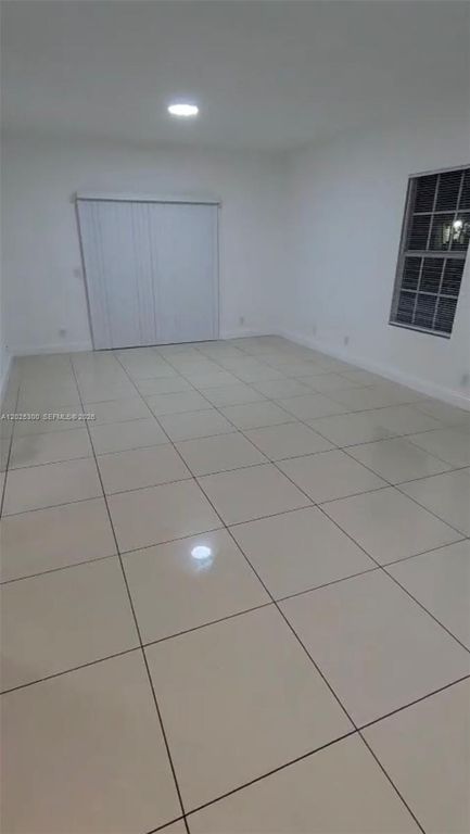 4216 Leo Ln 1F, Riviera Beach, FL 33410