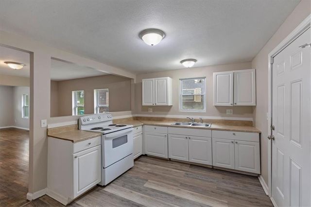 2130 N 32nd Street, Kansas City, KS 66104