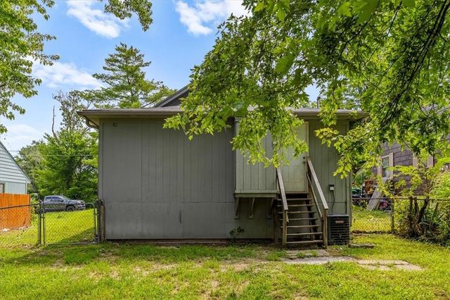 2130 N 32nd Street, Kansas City, KS 66104