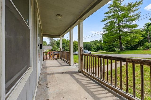 2130 N 32nd Street, Kansas City, KS 66104
