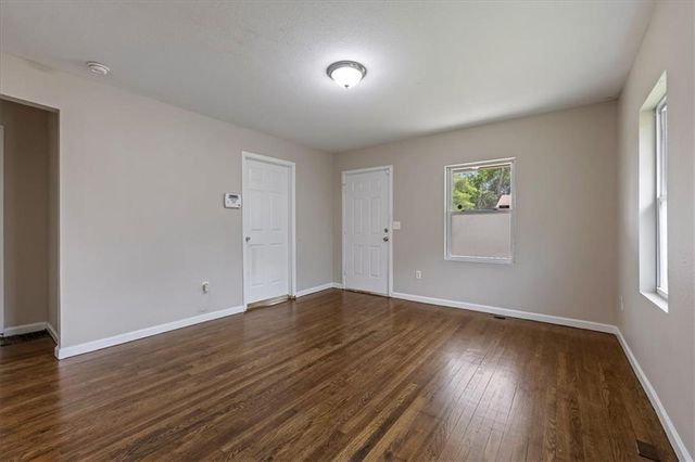 2130 N 32nd Street, Kansas City, KS 66104