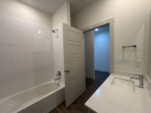 3001 Egan DR, Pflugerville, TX 78660