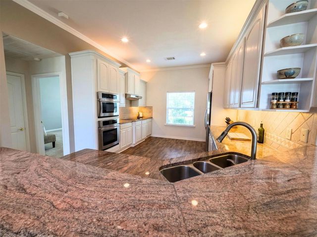 209 Clear Fork Trail, Rhome, TX 76078