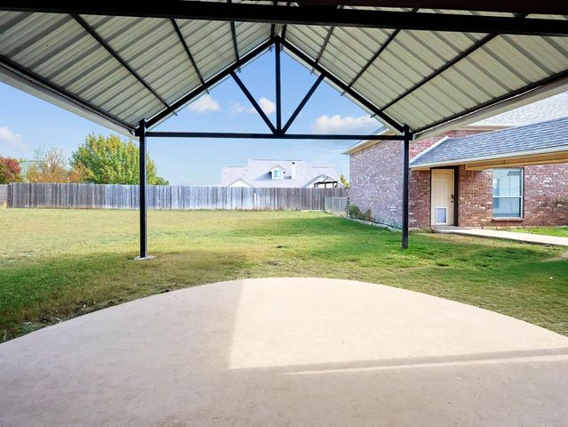 209 Clear Fork Trail, Rhome, TX 76078