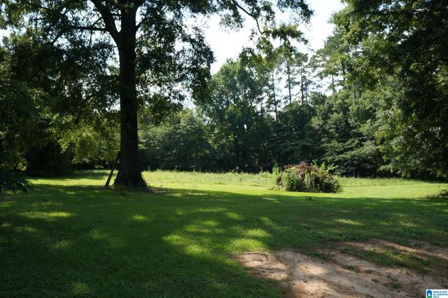 105 EDEN DRIVE, Sylacauga, AL 35150
