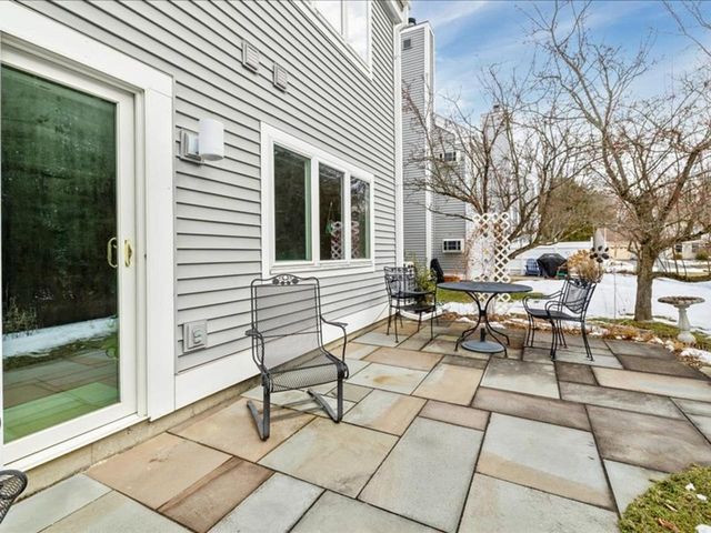 75 Cumberland Road, Burlington, VT 05408