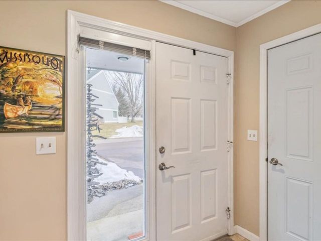 75 Cumberland Road, Burlington, VT 05408