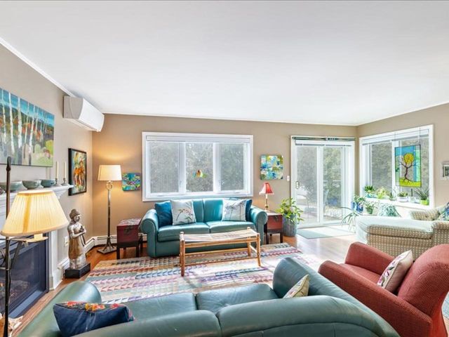 75 Cumberland Road, Burlington, VT 05408