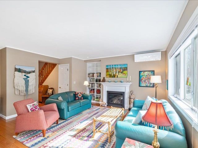 75 Cumberland Road, Burlington, VT 05408